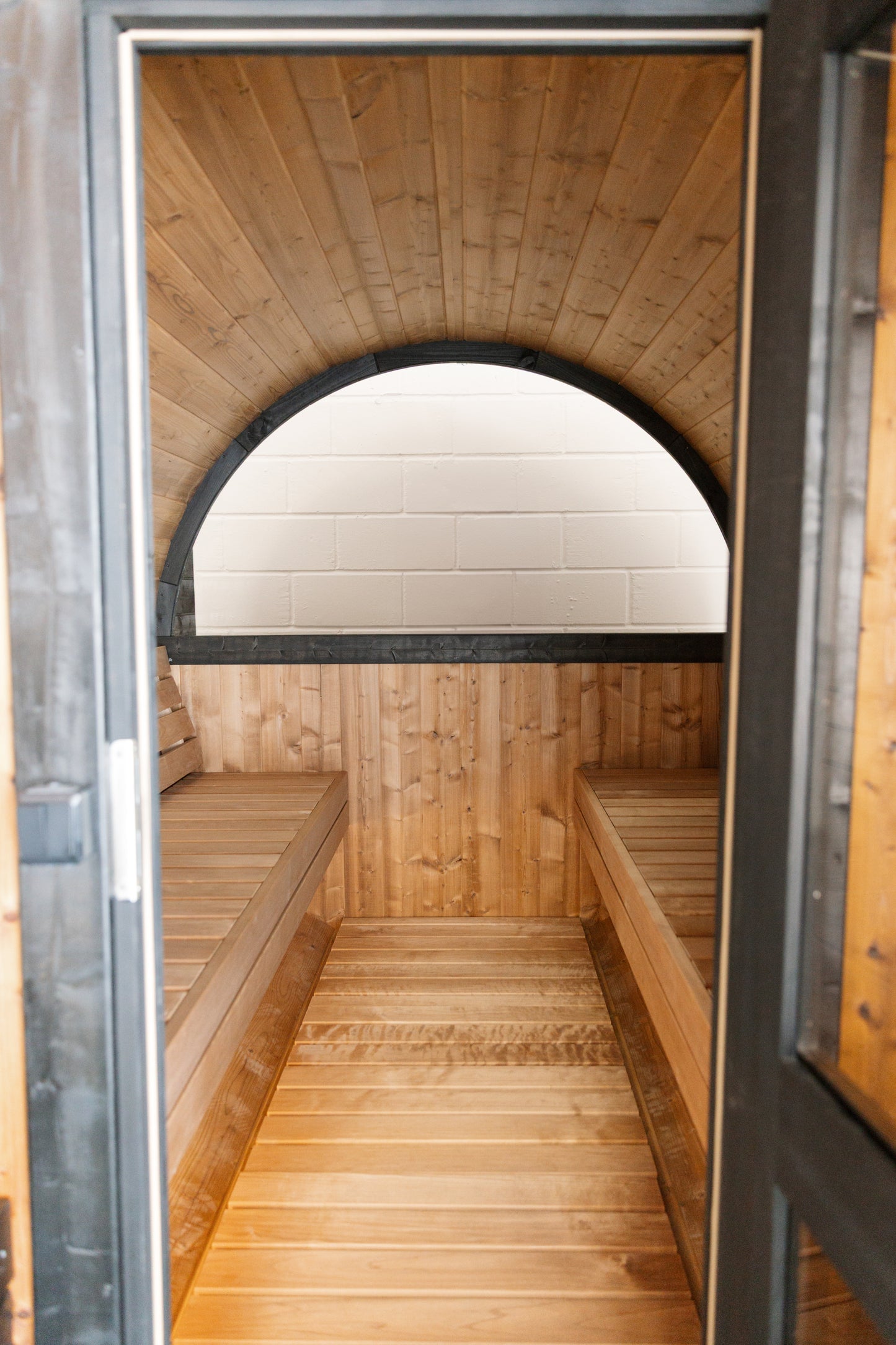 Showroom Model - Suura